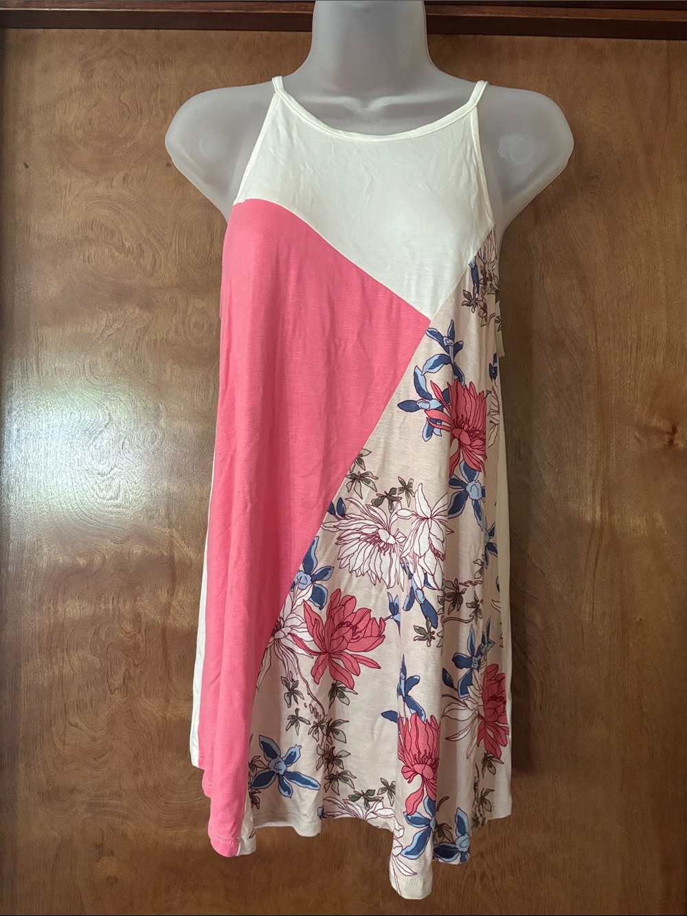 Sleeveless Colorblock Floral top in Cream, Pink & Blue